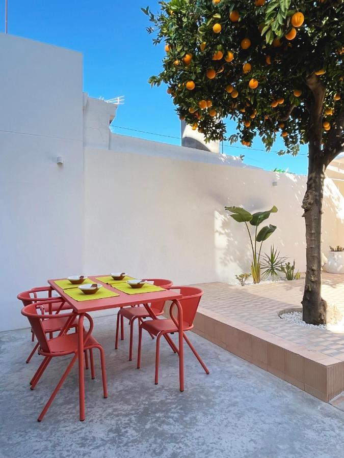 Design & Art, Patio With Orange Tree, Near Seville Apartment
